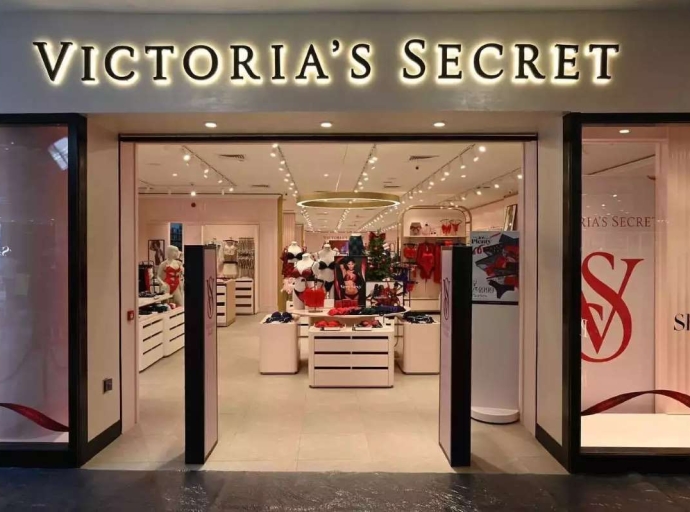 Victoria’s Secret opens new store in Ambience Mall